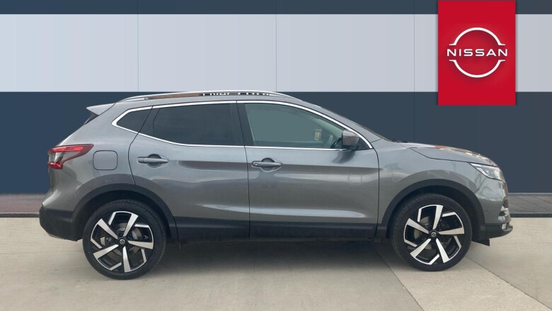 Nissan Qashqai 1.3 DiG-T 160 Tekna 5dr DCT Petrol Hatchback